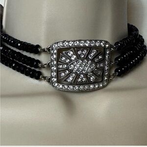 ‎Y2K Vintage Antique Buckle/Beaded Choker